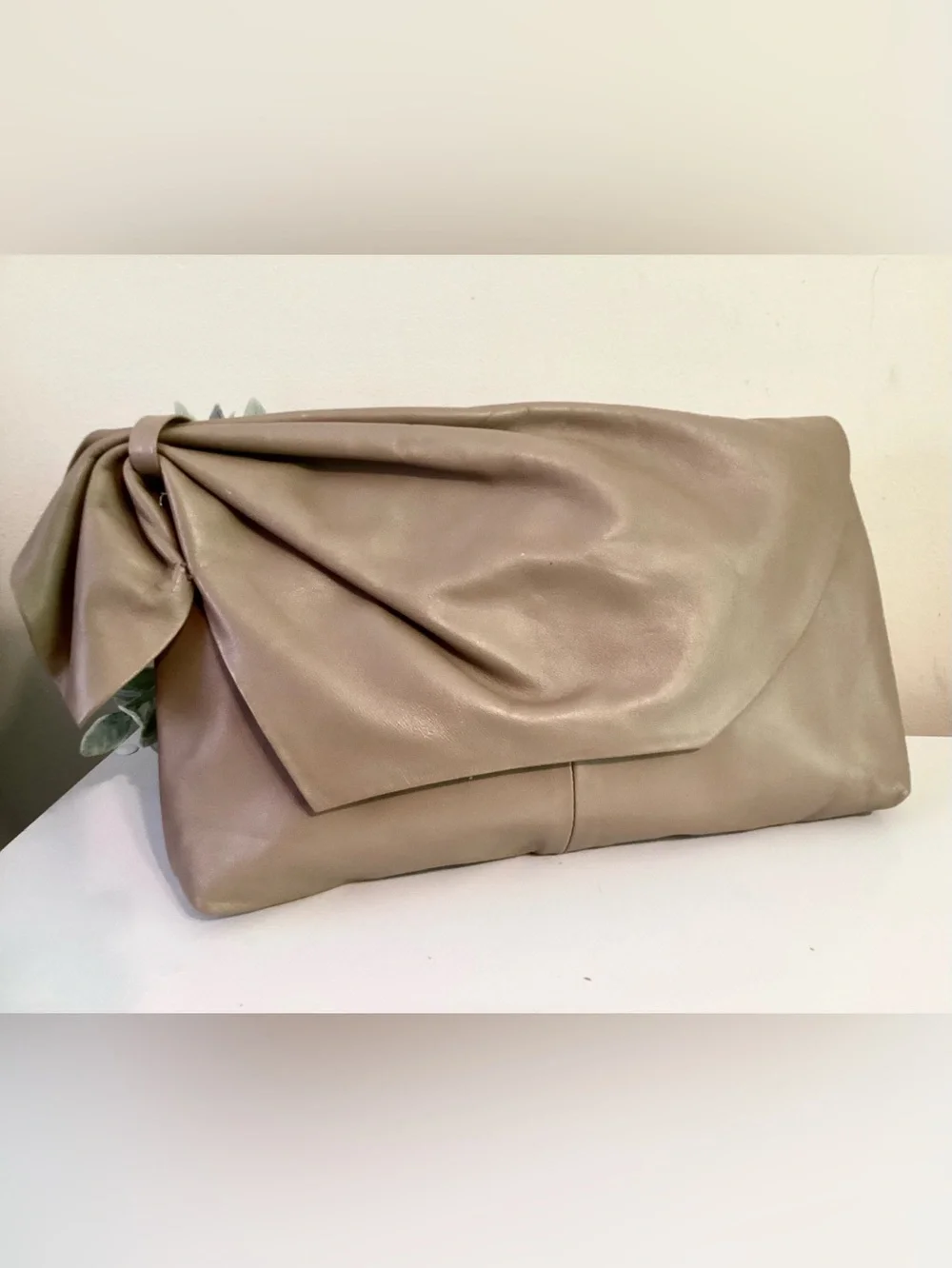 Vintage Taupe Leather Clutch Handbag